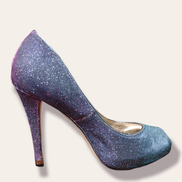 Badgley Mischka Iridescent Sparkle Peep Toe Heels - Picture 2 of 9